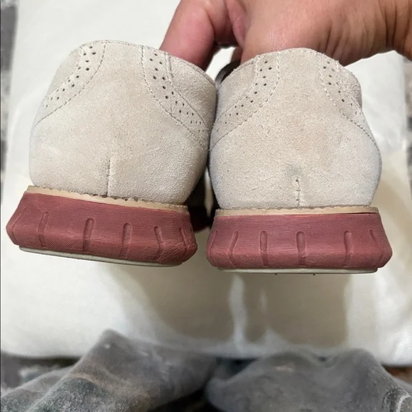 Cole Haan boys Tan Suede Lace-Up Dress Shoes (US Boys 5) - Picture 6 of 7